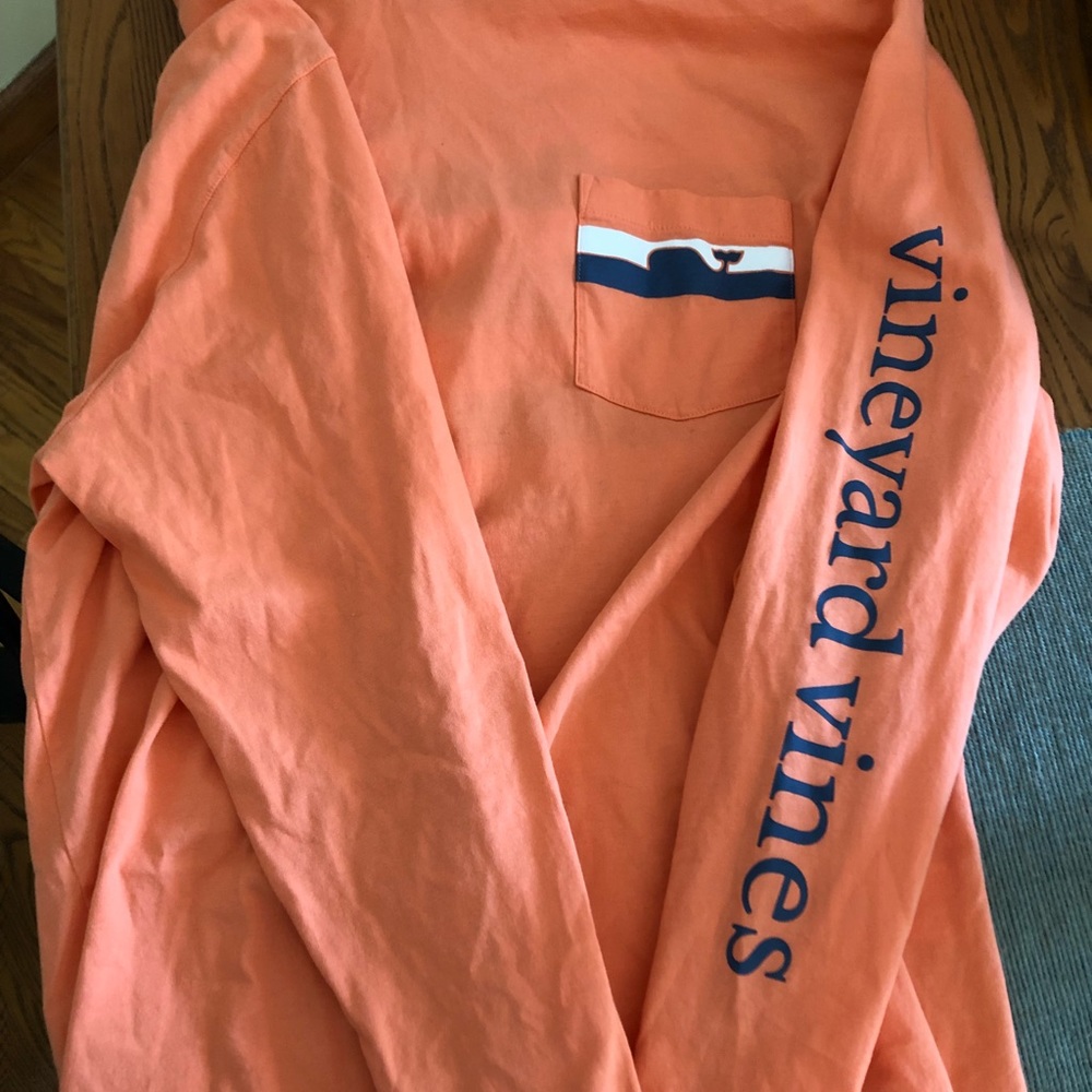 Vineyard vines hoodie